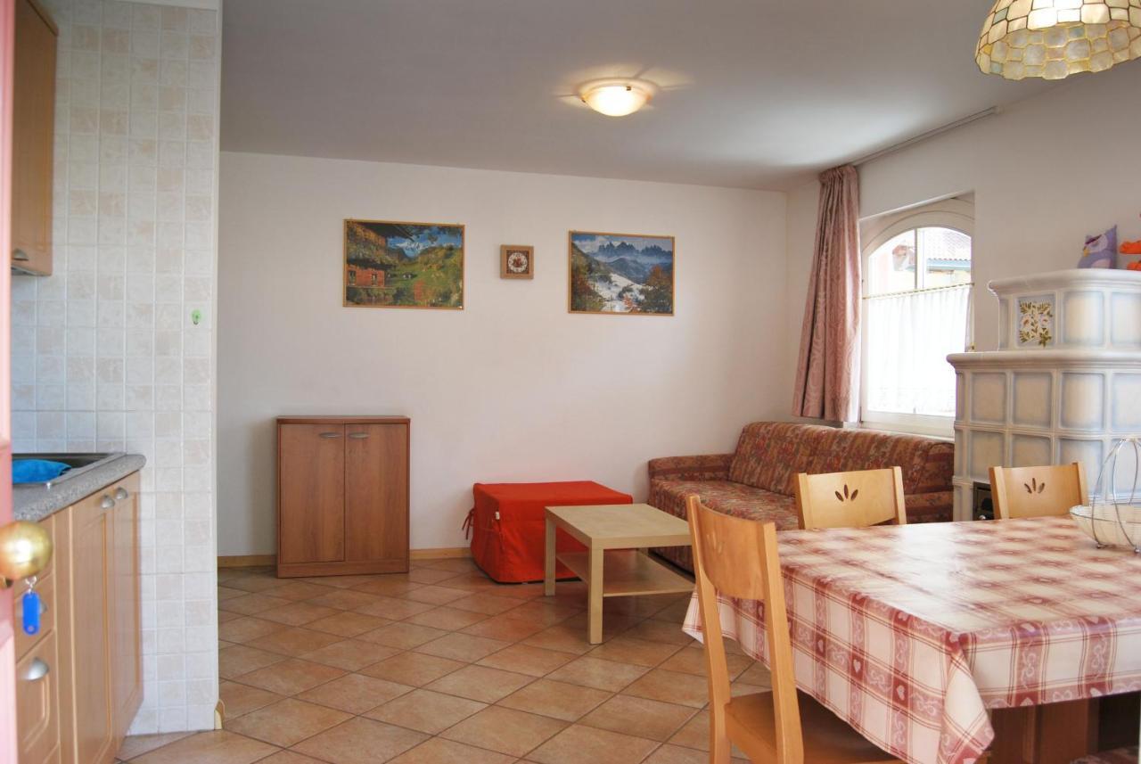 Appartamento Col Val Di Fassa Con Giardino Bagni Rinnovati 2023 カンピテッロ・ディ・ファッサ エクステリア 写真